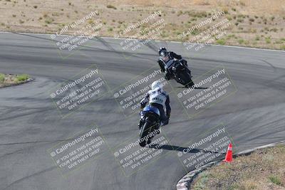 media/Apr-20-2025-AHRMA (Sun) [[393a79c373]]/Race/group 10 early race/Turn 4b/